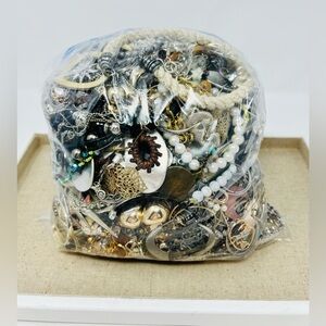 Vintage & Modern Gold & Silver Tone Mixed Metal Scrap/Wearable Jewelry Lot 8LBs